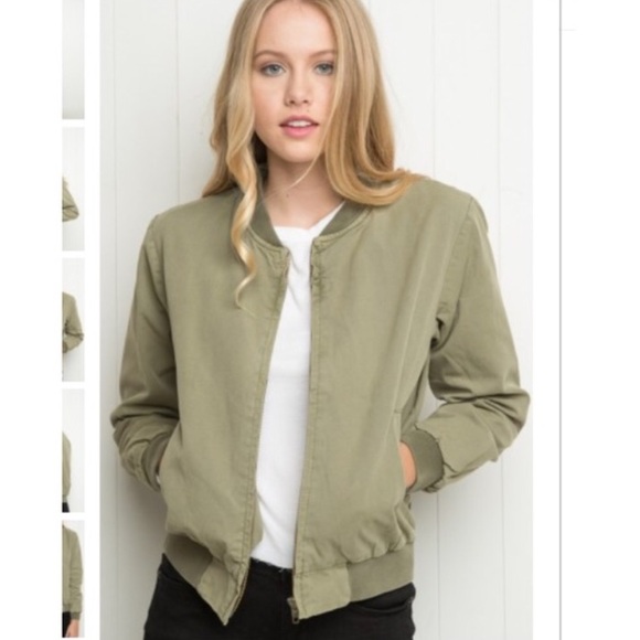 Brandy Melville Jackets & Blazers - 🔥NEW🔥 Brandy Melville Olive Kasey Bomber Jacket